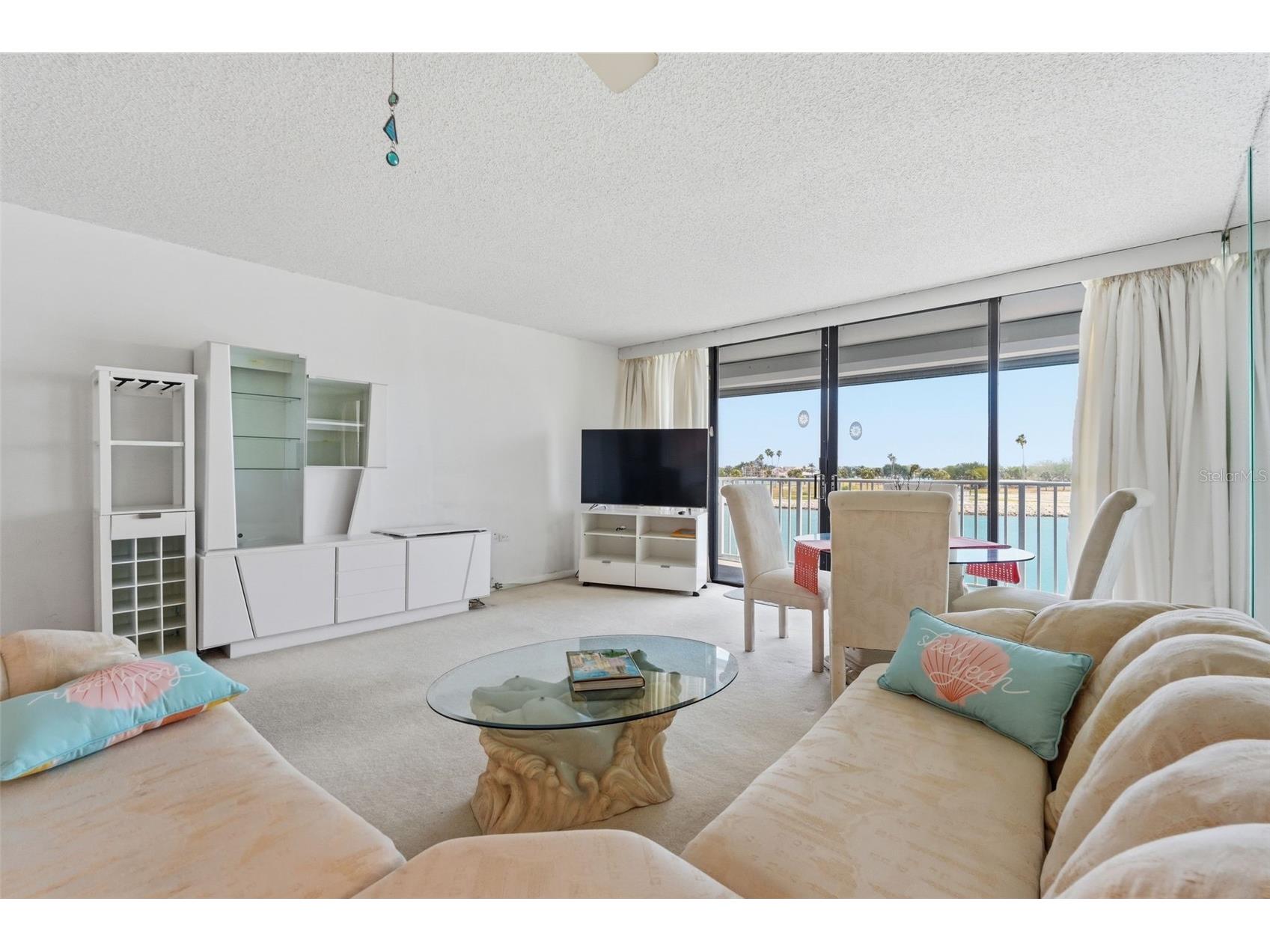 450 Treasure Island Causeway #310 Treasure Island FL 33706 TB8502760 image3