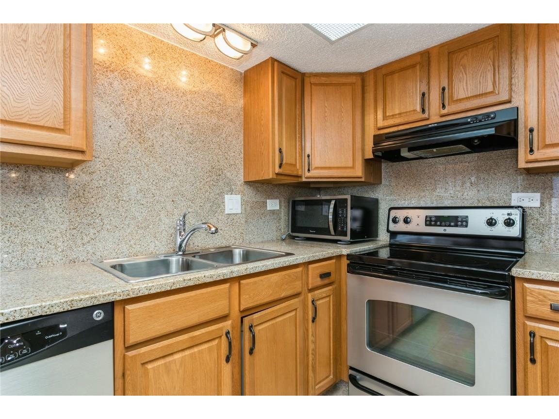 450 Treasure Island Causeway #505 Treasure Island FL 33706 TB8375121 image11