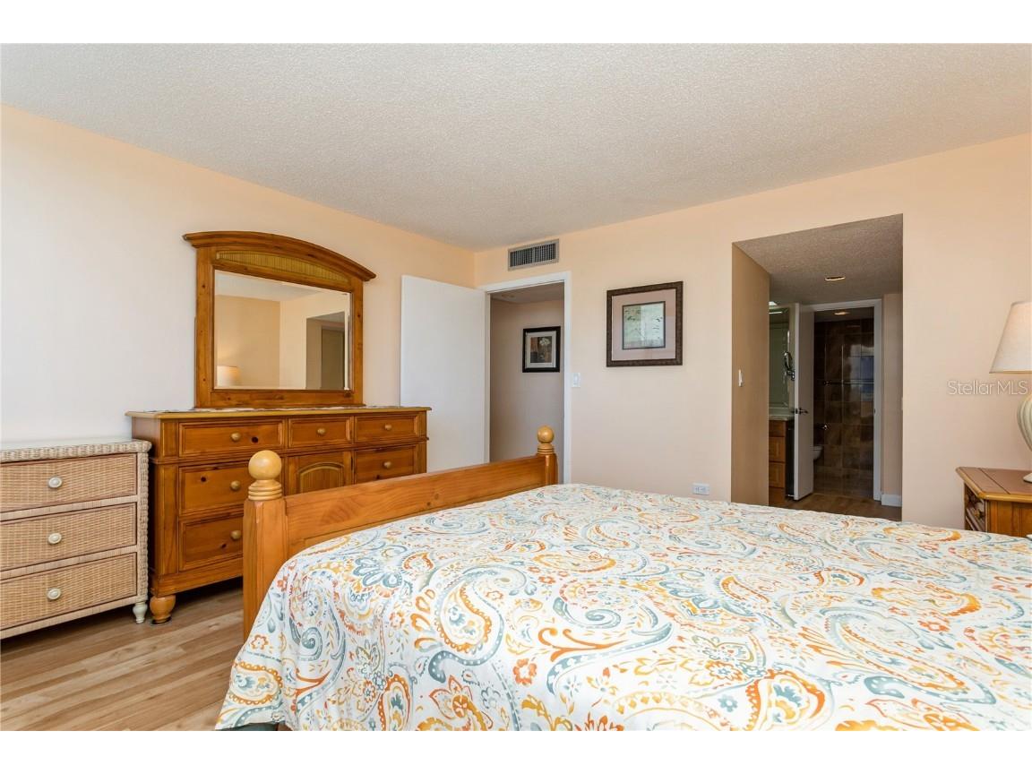 450 Treasure Island Causeway #505 Treasure Island FL 33706 TB8375121 image21