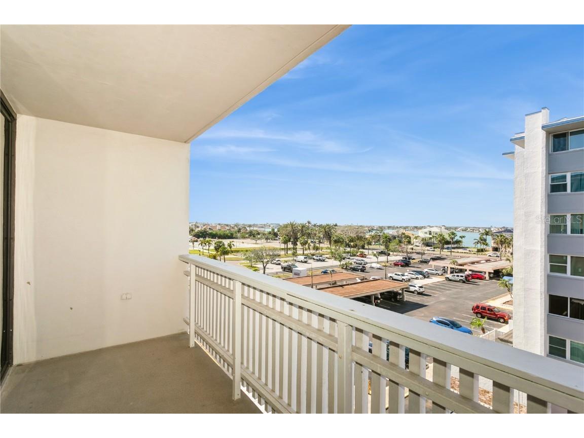 450 Treasure Island Causeway #505 Treasure Island FL 33706 TB8375121 image3