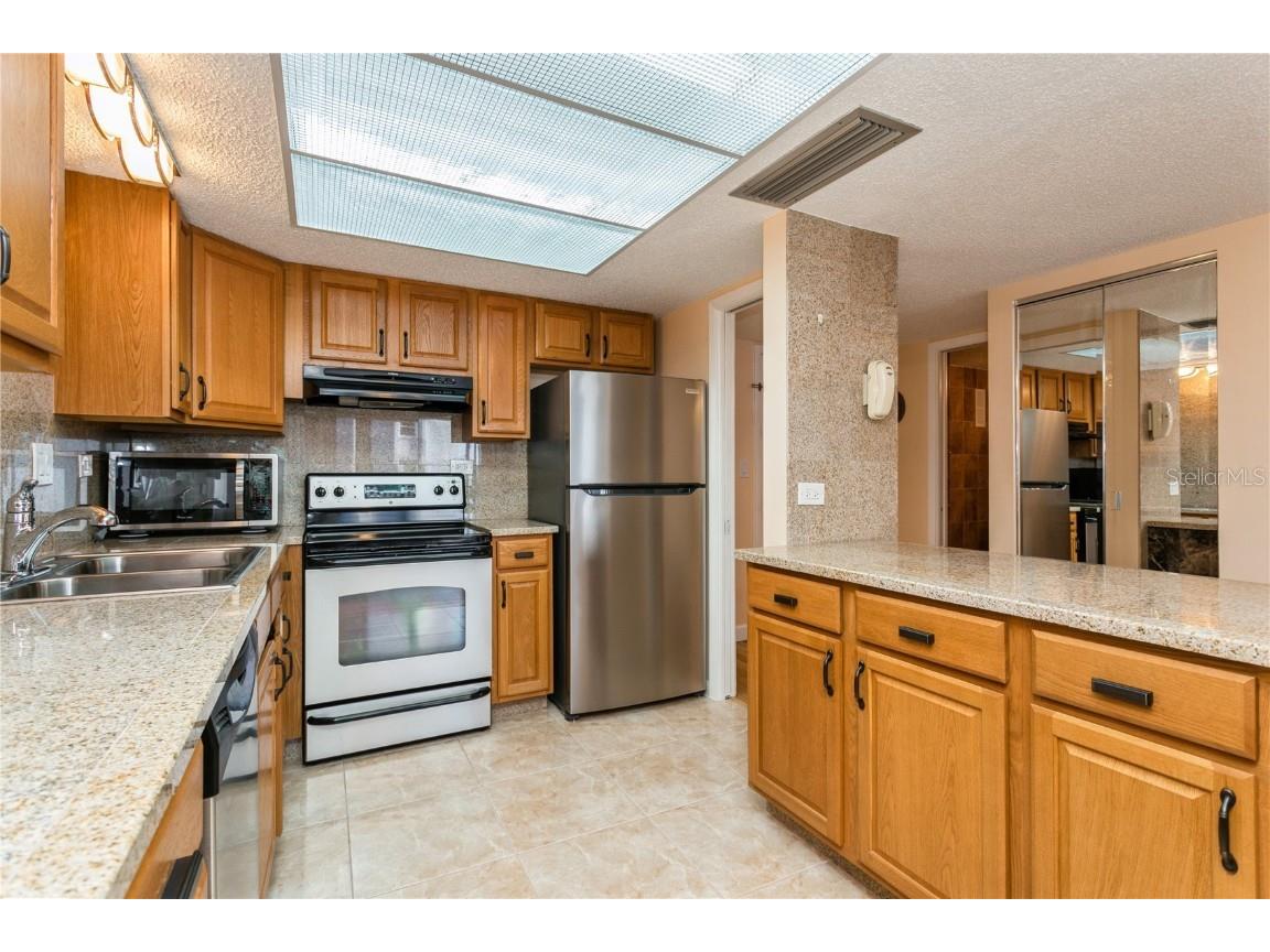 450 Treasure Island Causeway #505 Treasure Island FL 33706 TB8375121 image8