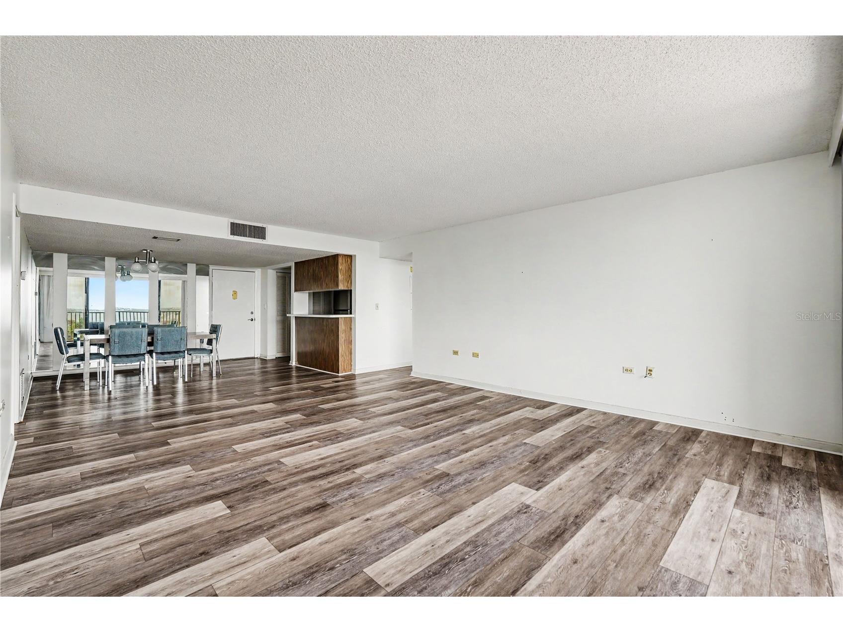 450 Treasure Island Causeway #601 Treasure Island FL 33706 TB8505441 image5