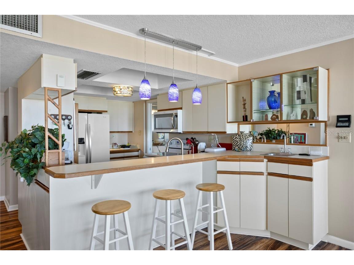 450 Treasure Island Causeway #702 Treasure Island FL 33706 - BOCA CIEGA BAY TB8442398 image14