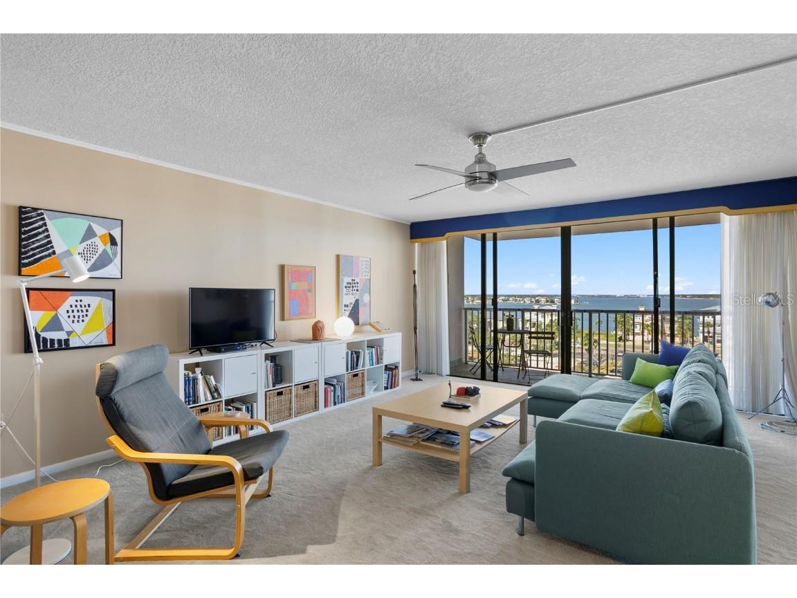 450 Treasure Island Causeway #702 Treasure Island FL 33706 - BOCA CIEGA BAY TB8442398 image3