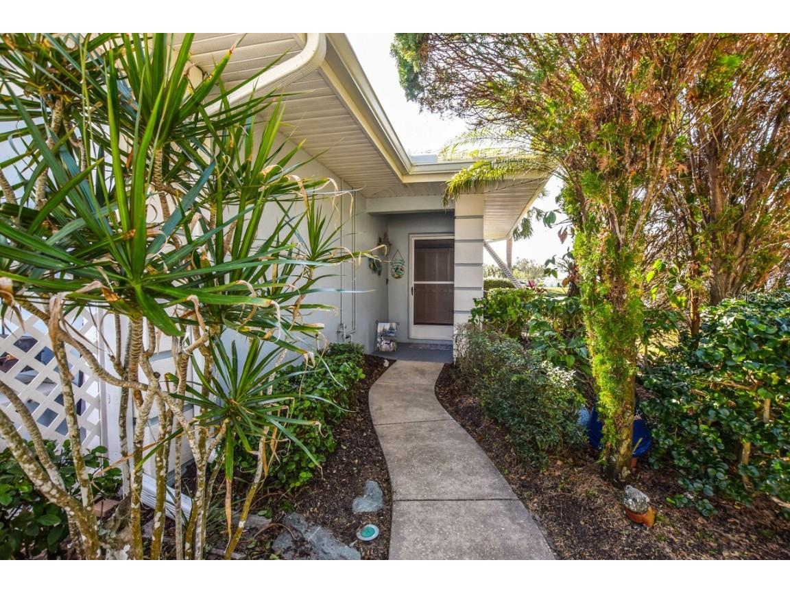 450 Wexford Circle #106 Venice FL 34293 N6140626 image3