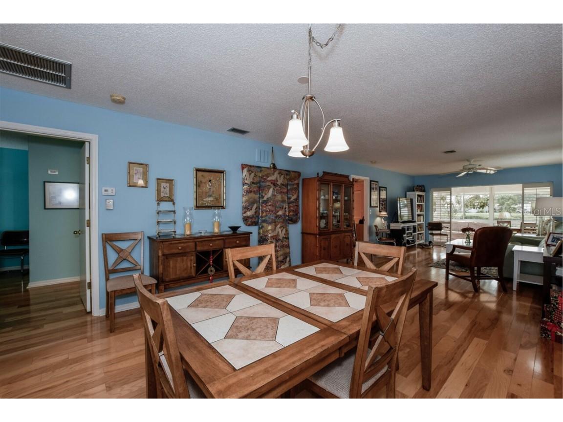 450 Wexford Circle #106 Venice FL 34293 N6140626 image8