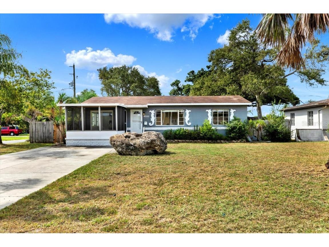 4500 30th Avenue N Saint Petersburg FL 33713 TB8428888 image1