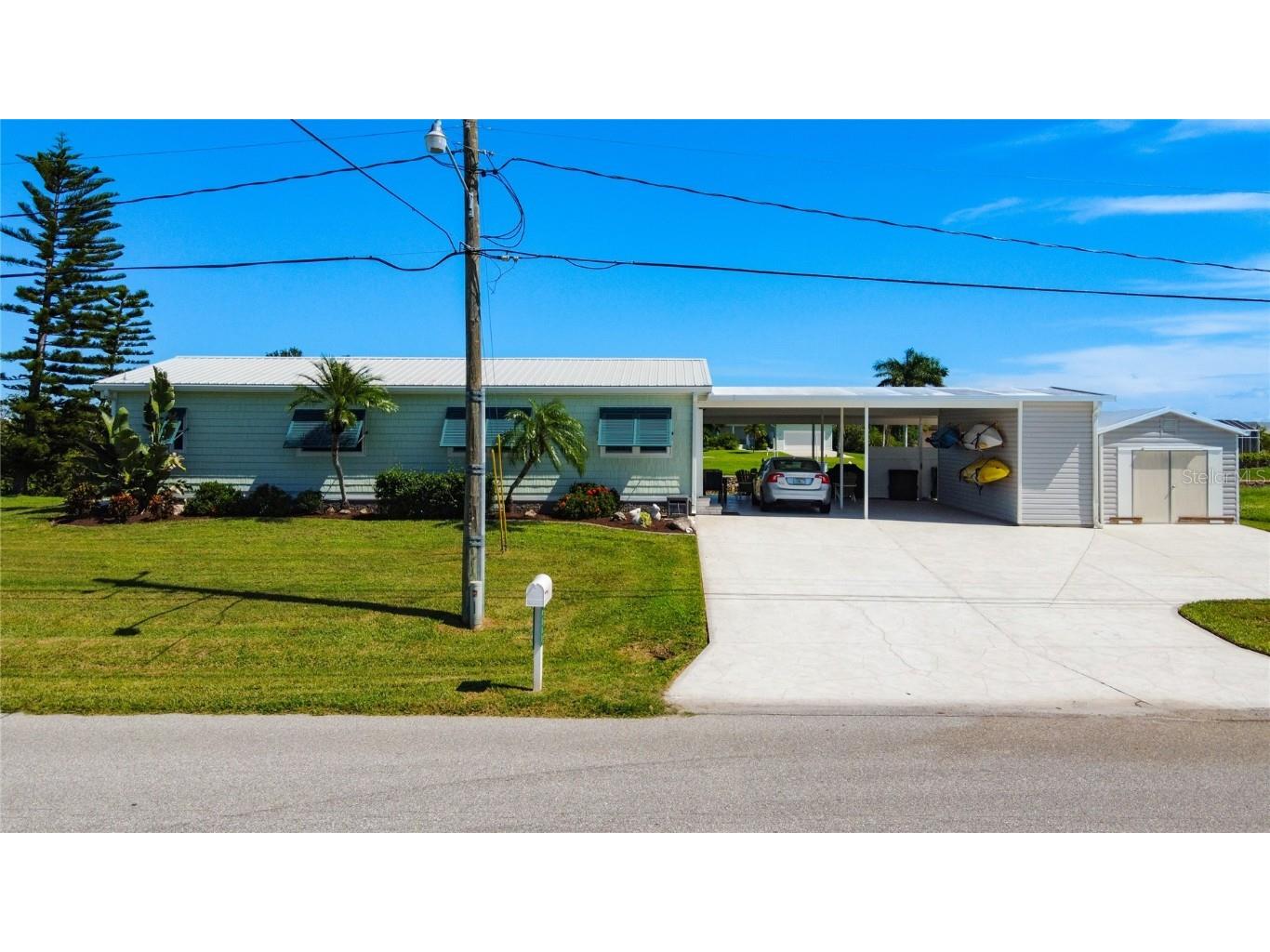 4500 Deltona Drive Punta Gorda FL 33950 C7482415 image1