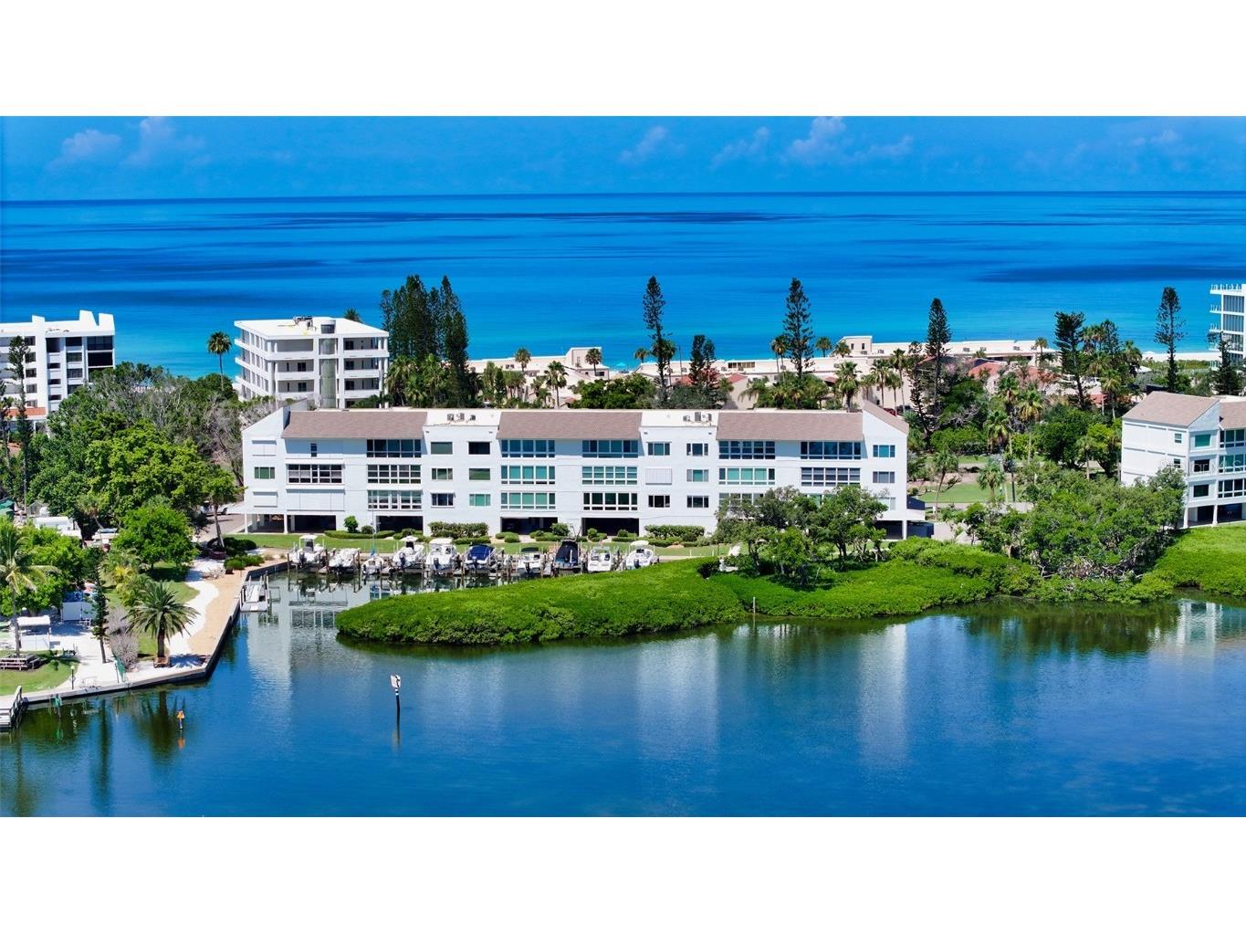 4500 Gulf Of Mexico Drive #202 Longboat Key FL 34228 - SARASOTA BAY A4664363 image1