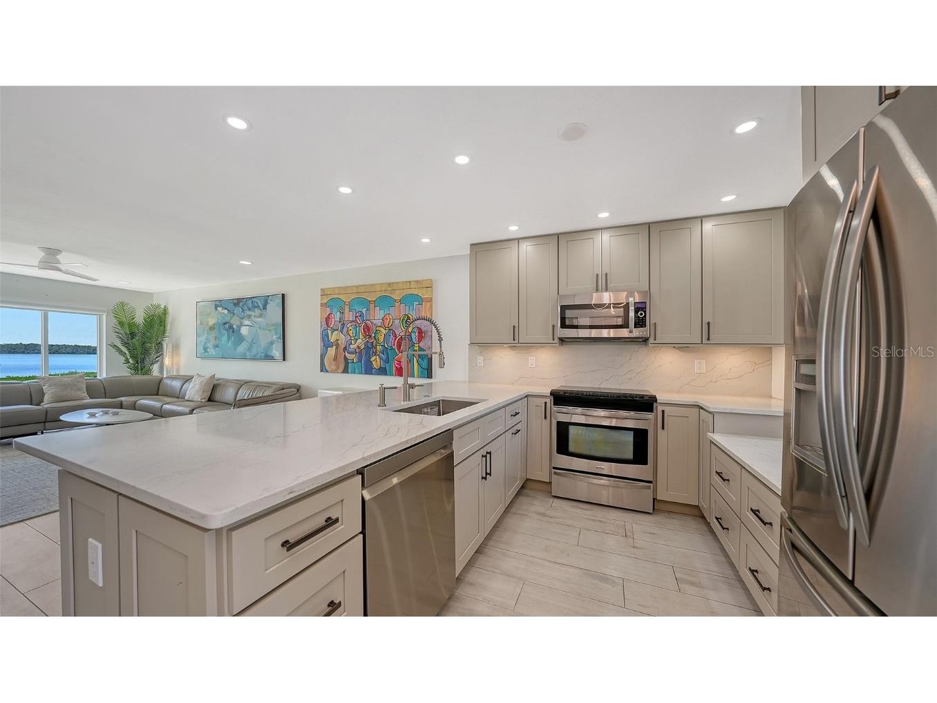 4500 Gulf Of Mexico Drive #202 Longboat Key FL 34228 - SARASOTA BAY A4664363 image2