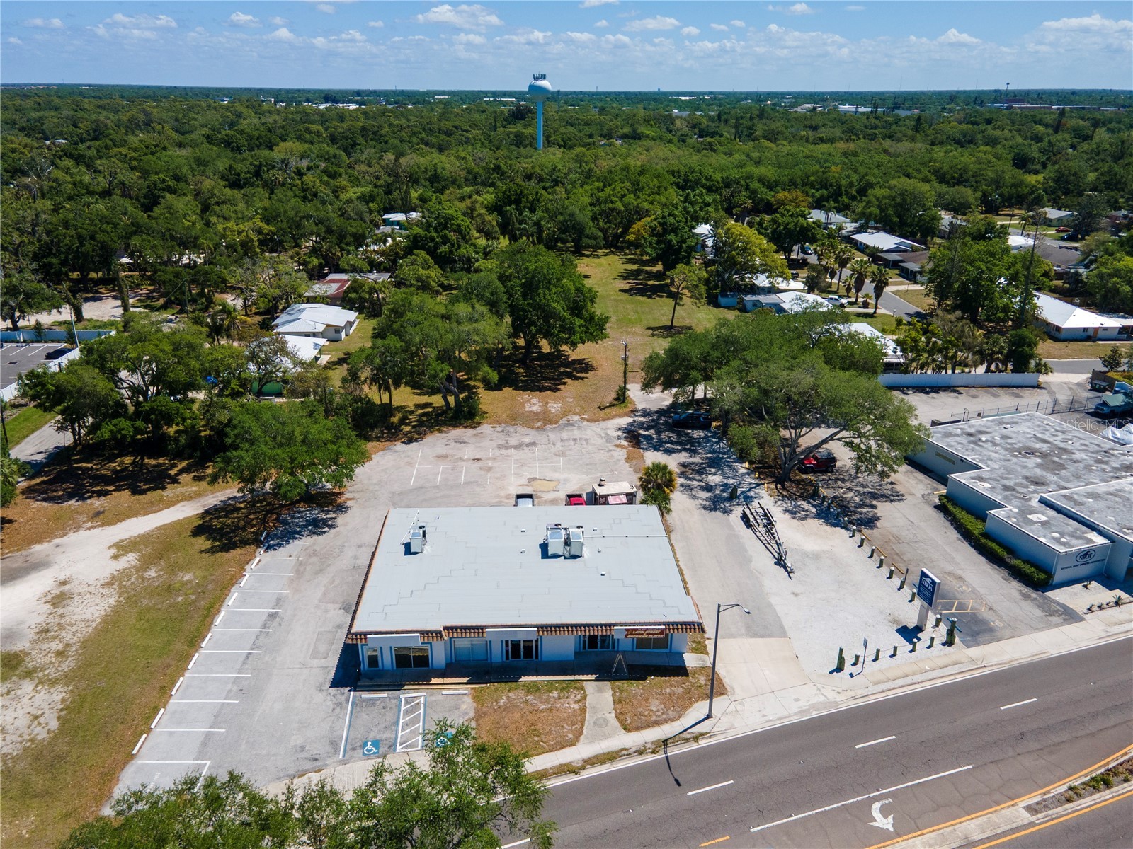 4500 N Tamiami Trail Sarasota FL 34234 TB8489540 image9