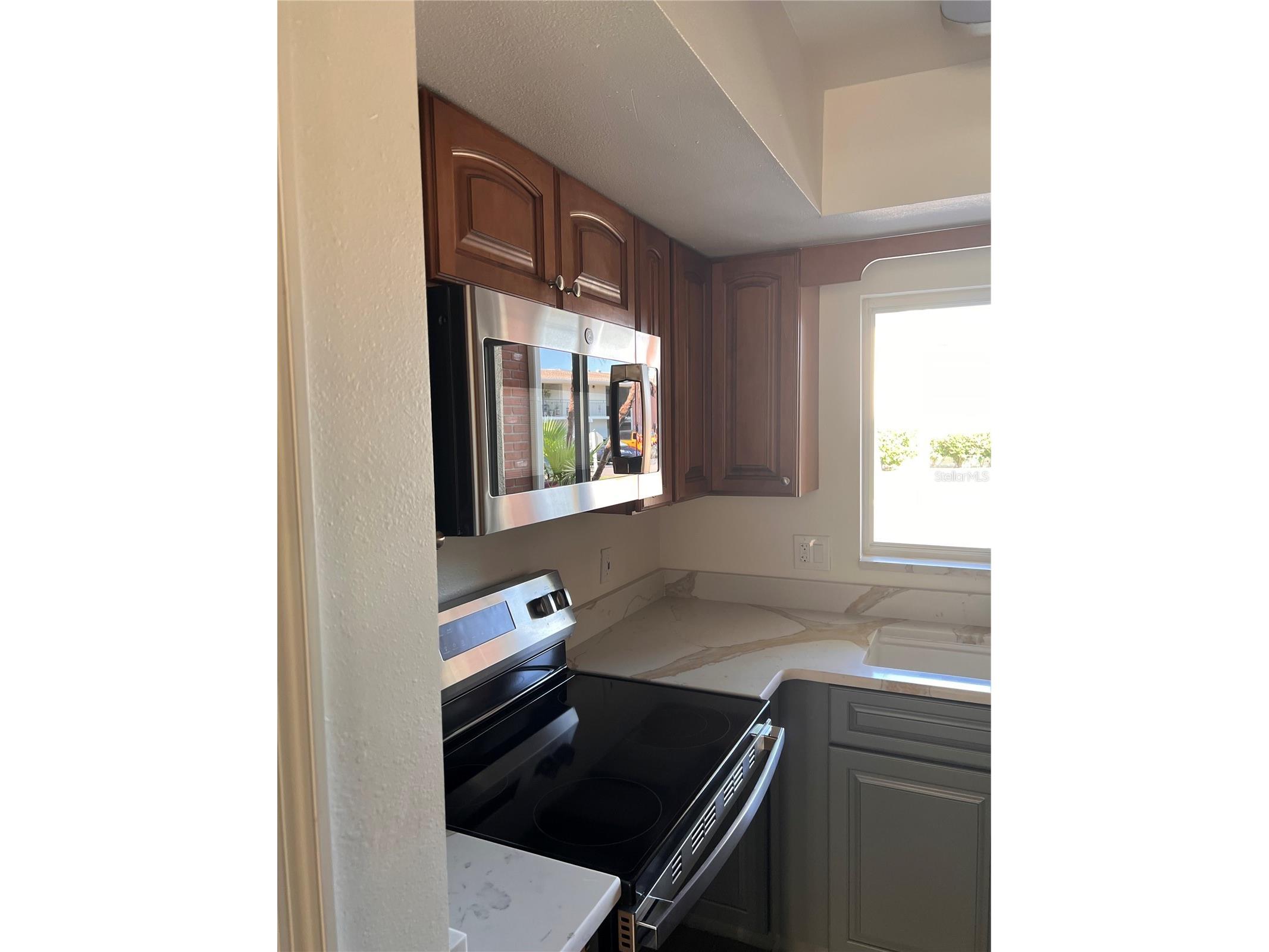 4500 Overlook Drive NE #107 Saint Petersburg FL 33703 TB8509683 image7