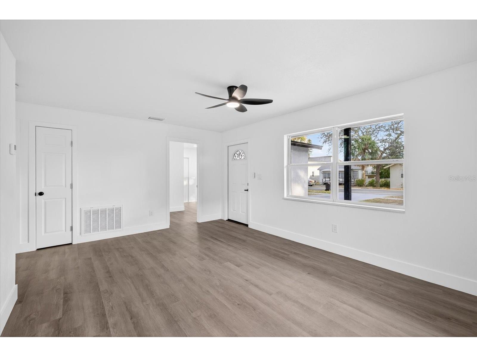 4501 16th Avenue S Saint Petersburg FL 33711 TB8467914 image5