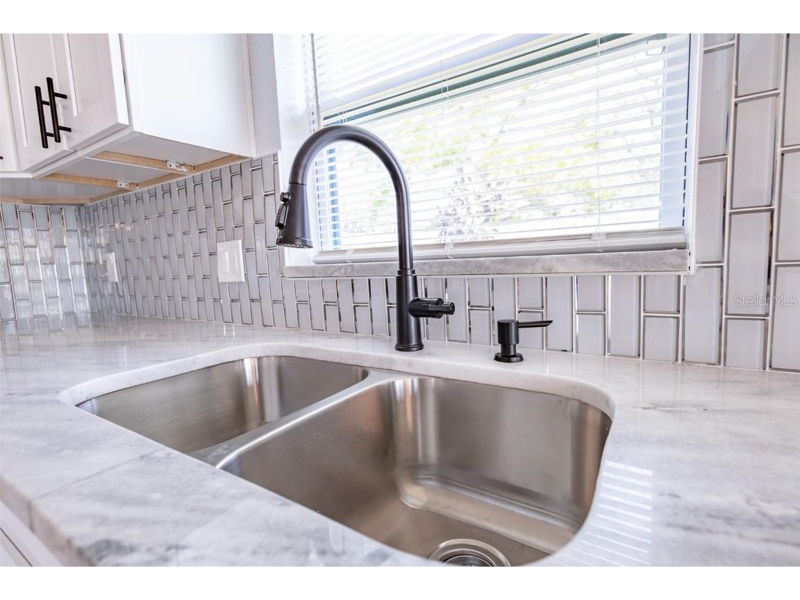 4501 20th Avenue S Saint Petersburg FL 33711 A4674908 image16