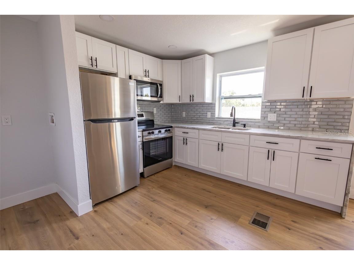 4501 20th Avenue S Saint Petersburg FL 33711 A4674908 image17