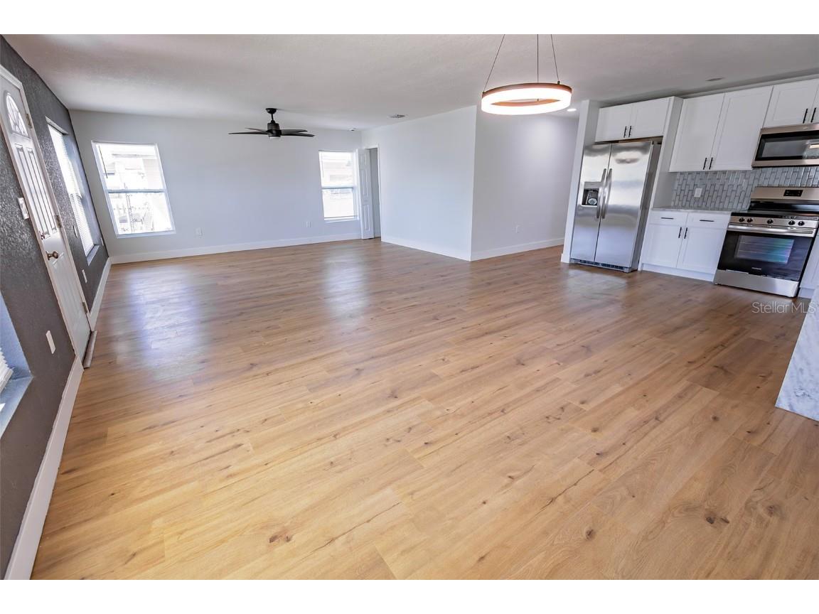 4501 20th Avenue S Saint Petersburg FL 33711 A4674908 image3