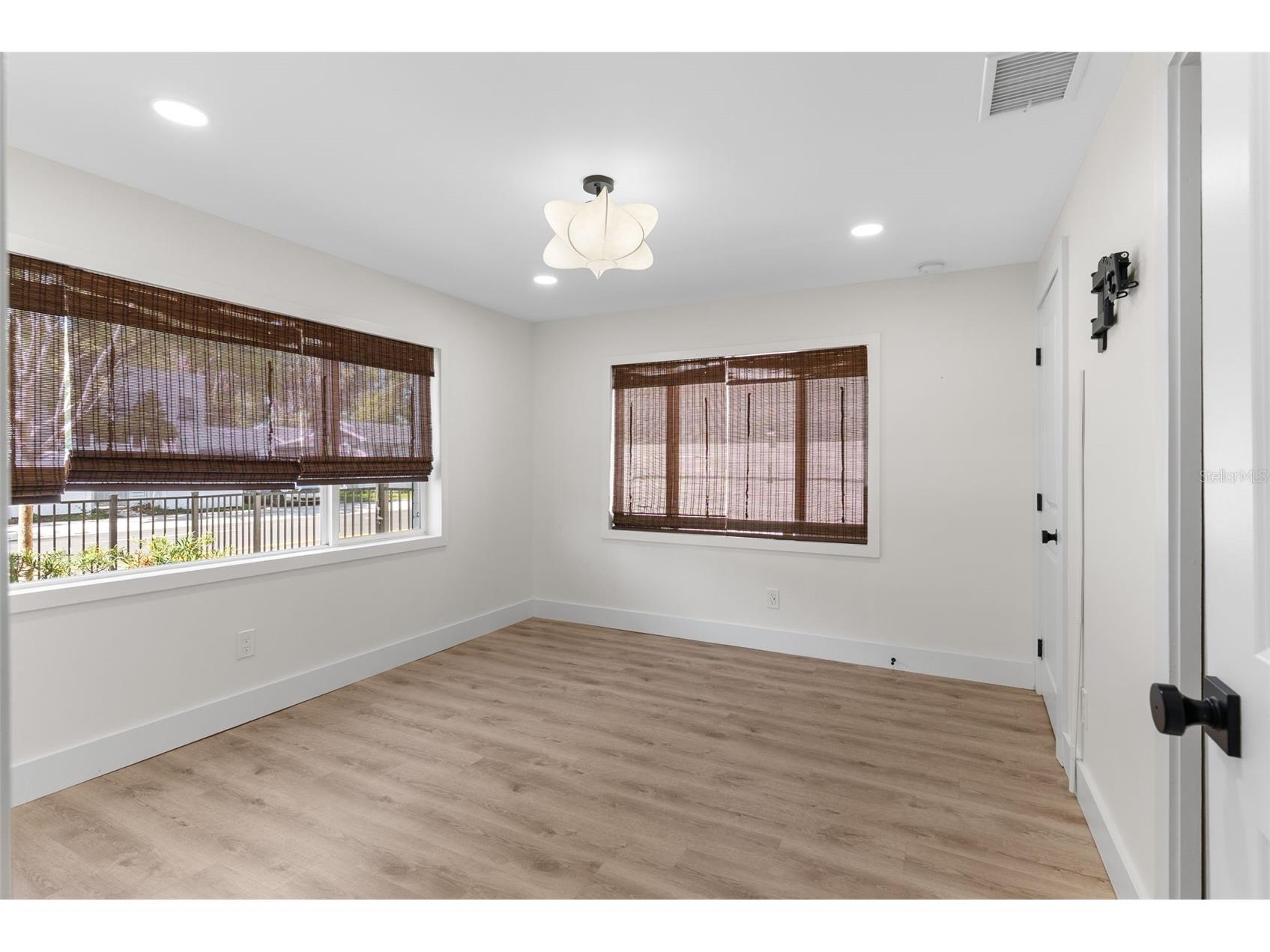 4501 N Highland Avenue Tampa FL 33603 TB8488441 image13