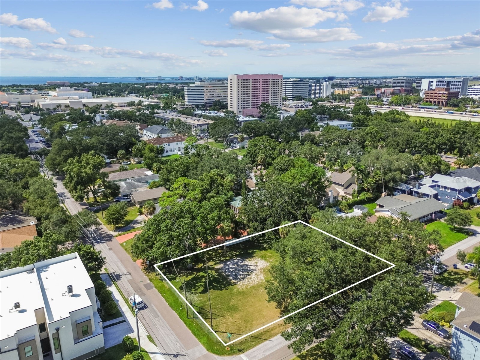 4501 W North B Street Tampa FL 33609 TB8432474 image14