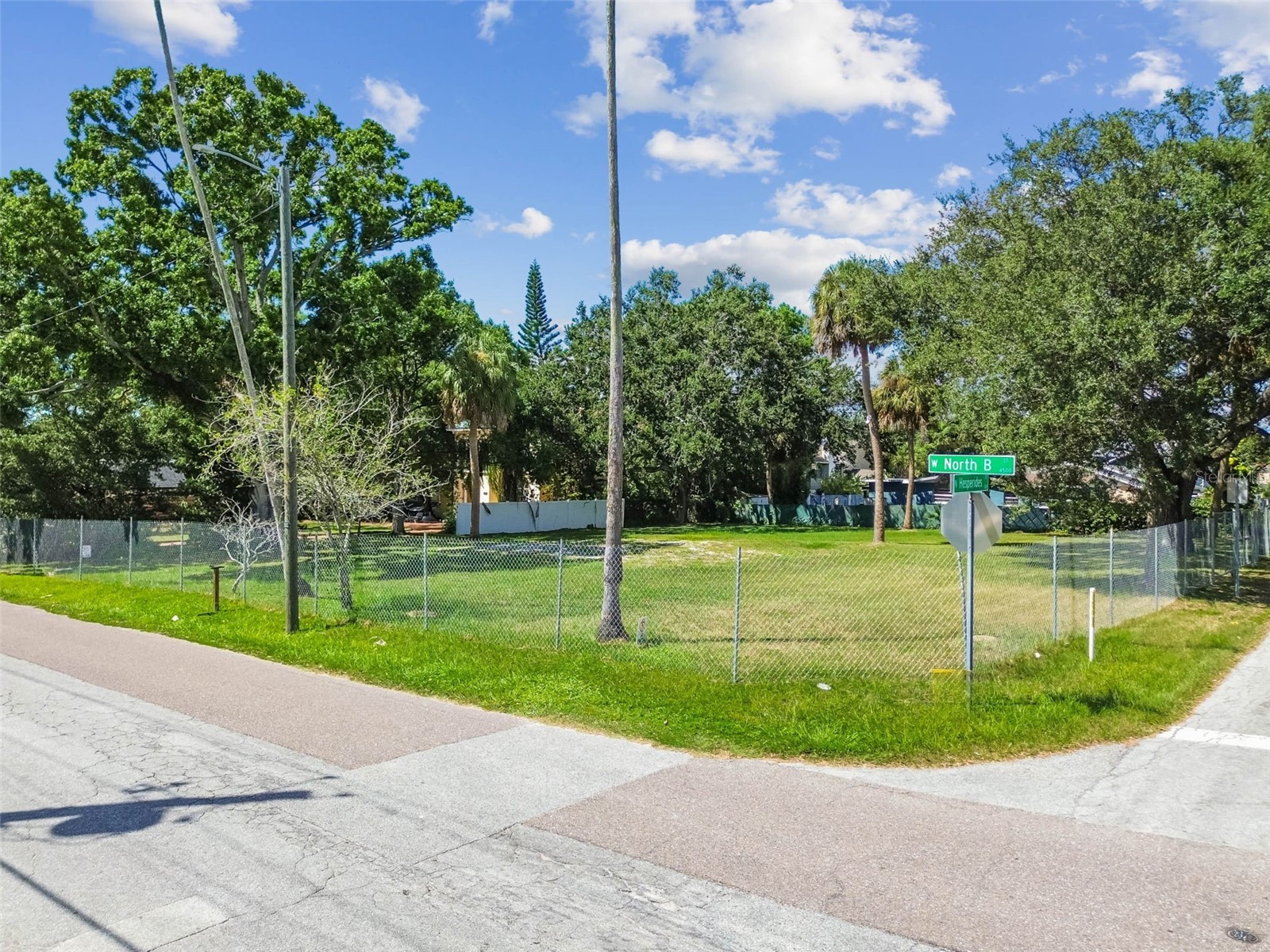 4501 W North B Street Tampa FL 33609 TB8432474 image3