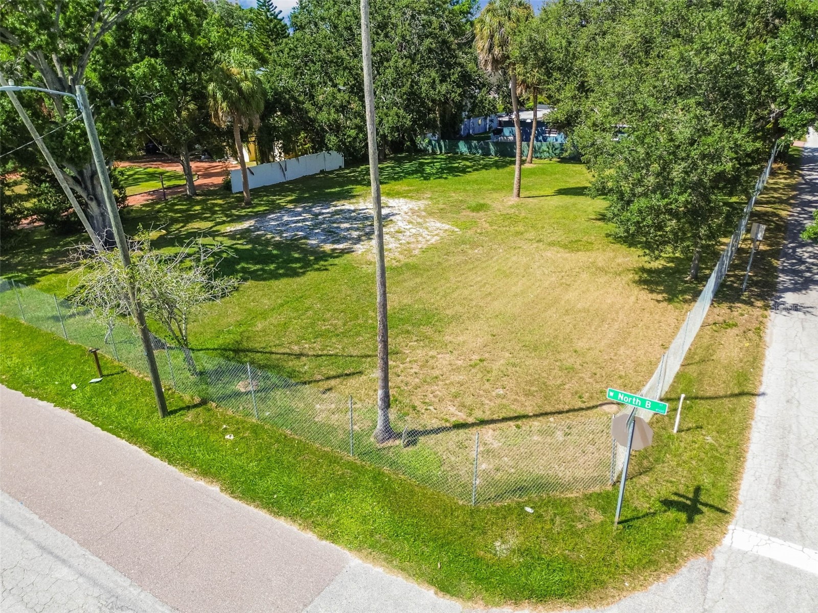 4501 W North B Street Tampa FL 33609 TB8432474 image7