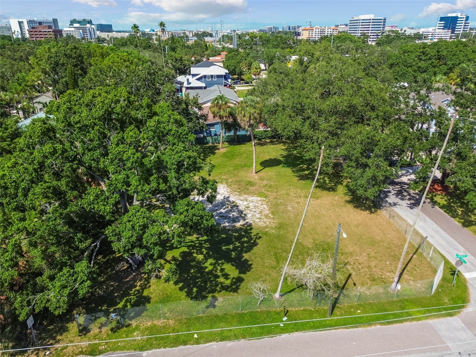 4501 W North B Street Tampa FL 33609 TB8432474 image9