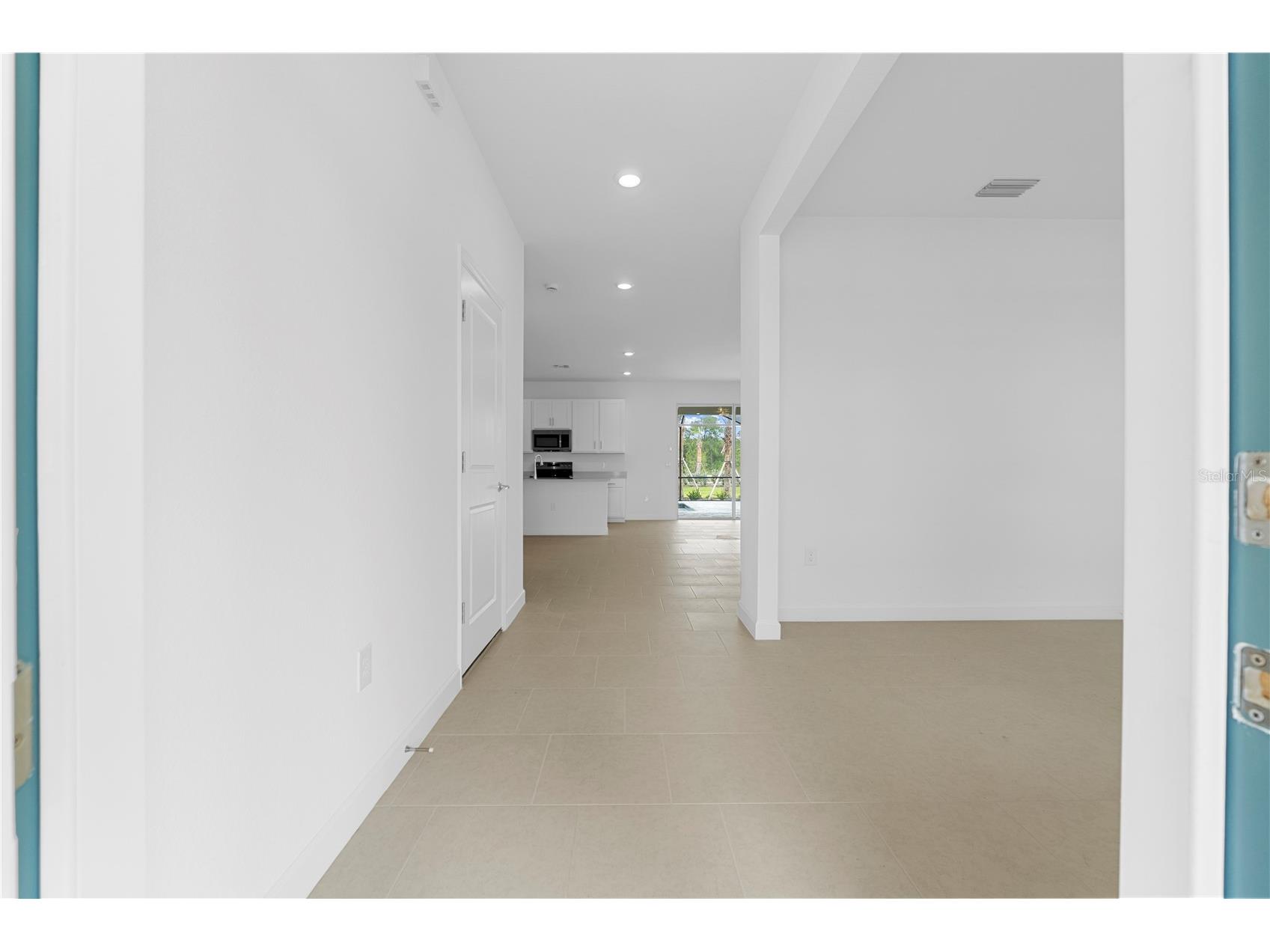 45012 Pipevine Circle Punta Gorda FL 33982 C7527114 image4