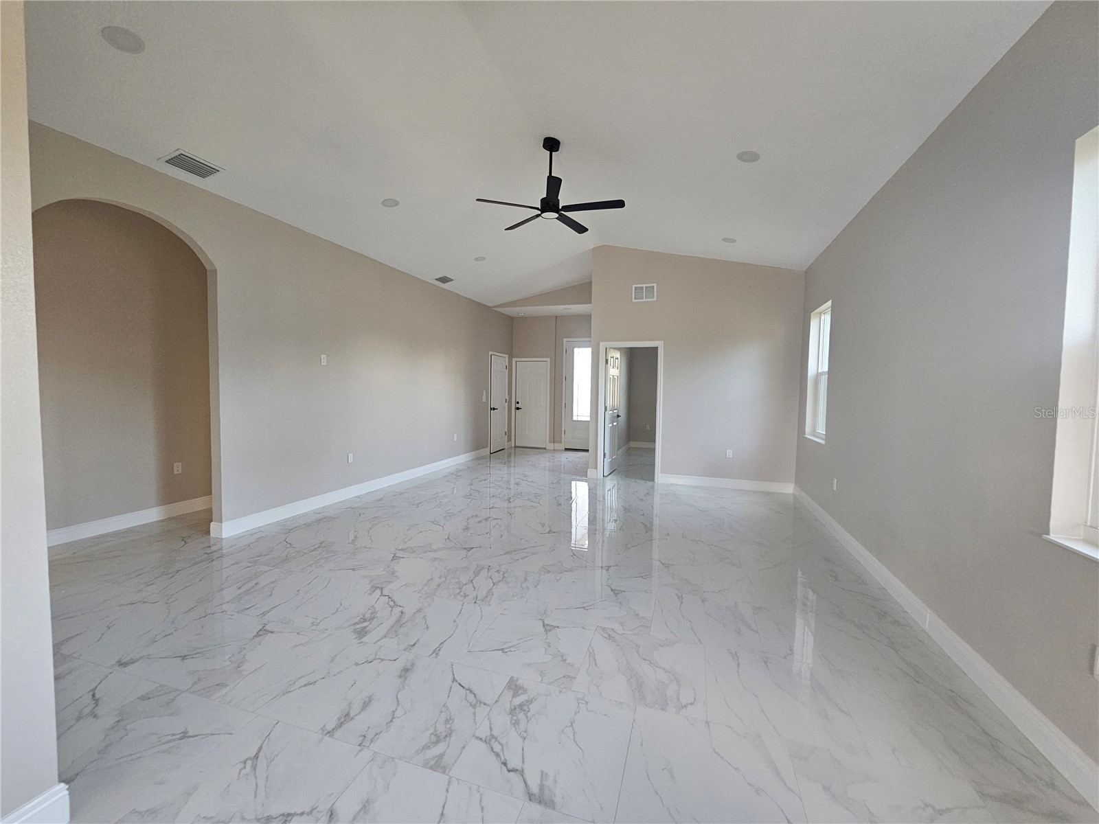 4502 42nd Avenue N Saint Petersburg FL 33714 TB8501682 image6
