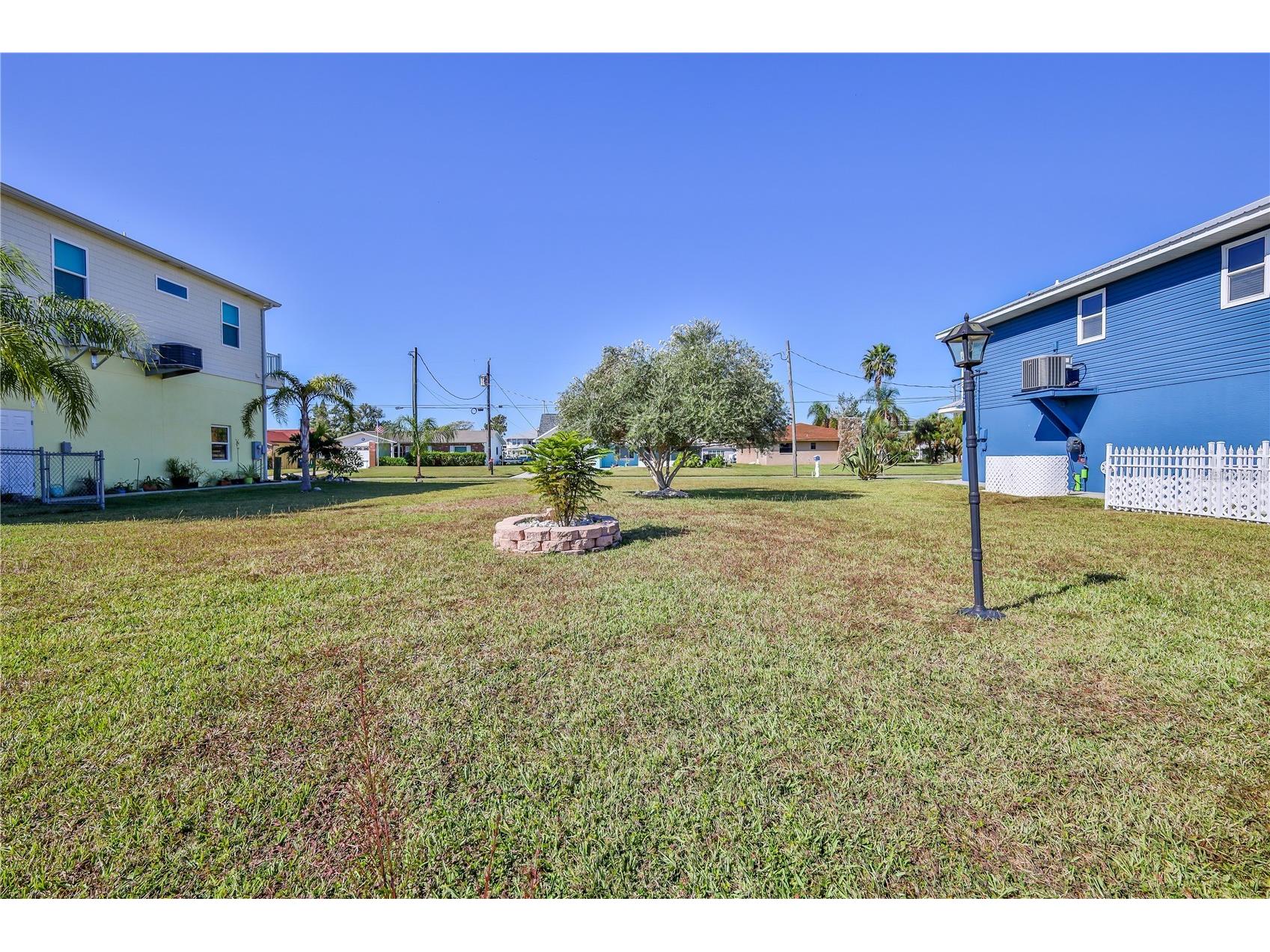 4502 Bahama Drive Hernando Beach FL 34607 - GULF & WEEKI WACHEE RIVER W7881658 image21