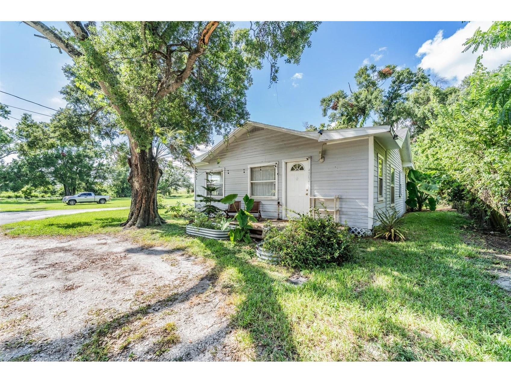 4502 E 12th Avenue Tampa FL 33605 TB8422267 image2