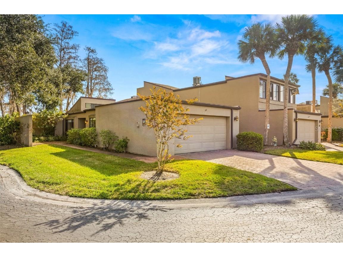 4502 Rolling Green Lane #4502 Tampa FL 33618 TB8335374 image1