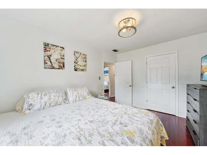 4502 S Hale Avenue Tampa FL 33611 TB8431698 image13