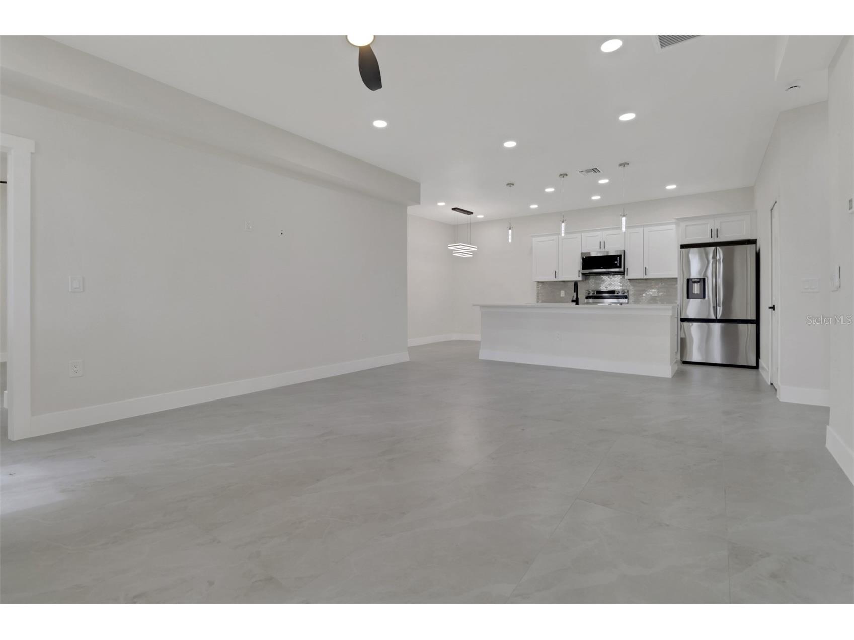 4503 15th Street SW Lehigh Acres FL 33973 C7522417 image8