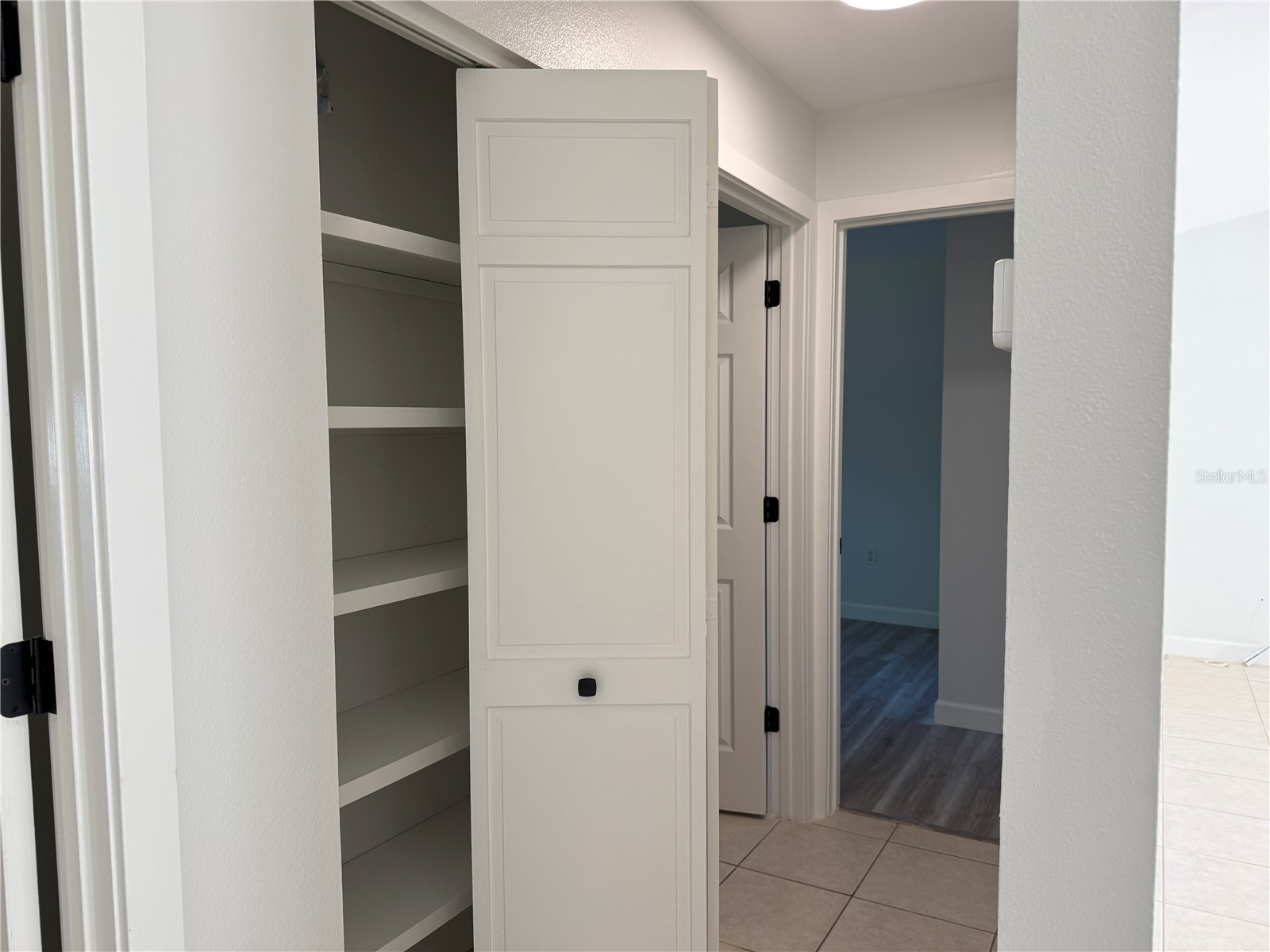 4503 Hale Street Sarasota FL 34233 A4691841 image10