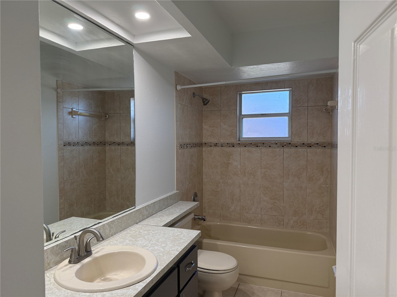 4503 Hale Street Sarasota FL 34233 A4691841 image11