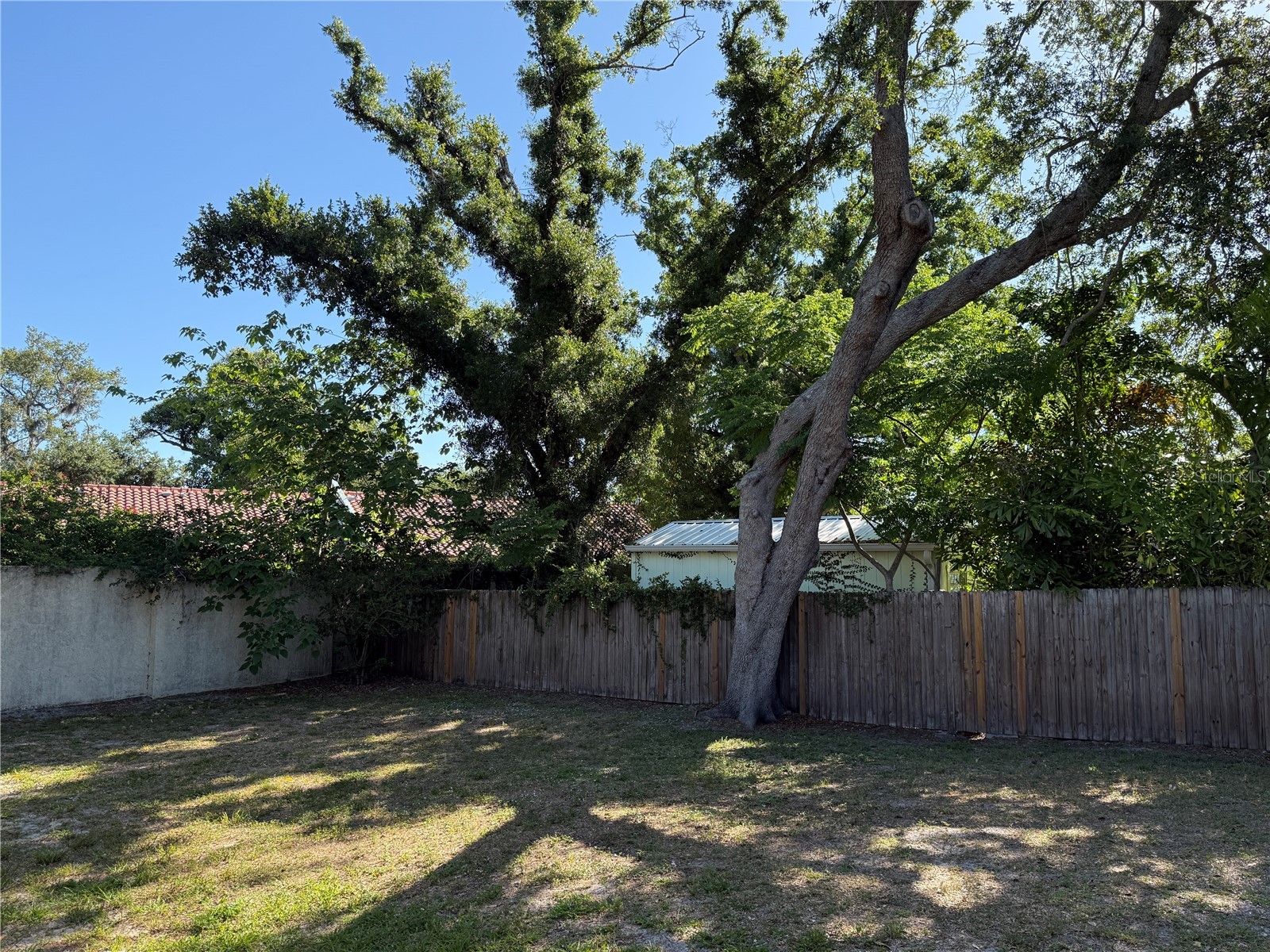 4503 Hale Street Sarasota FL 34233 A4691841 image17