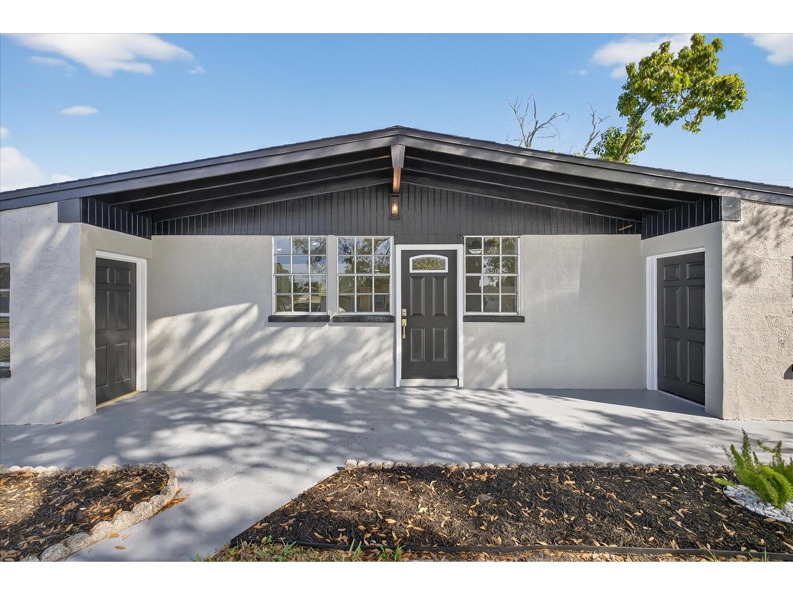 4503 W Clifton Street Tampa FL 33614 TB8485423 image1