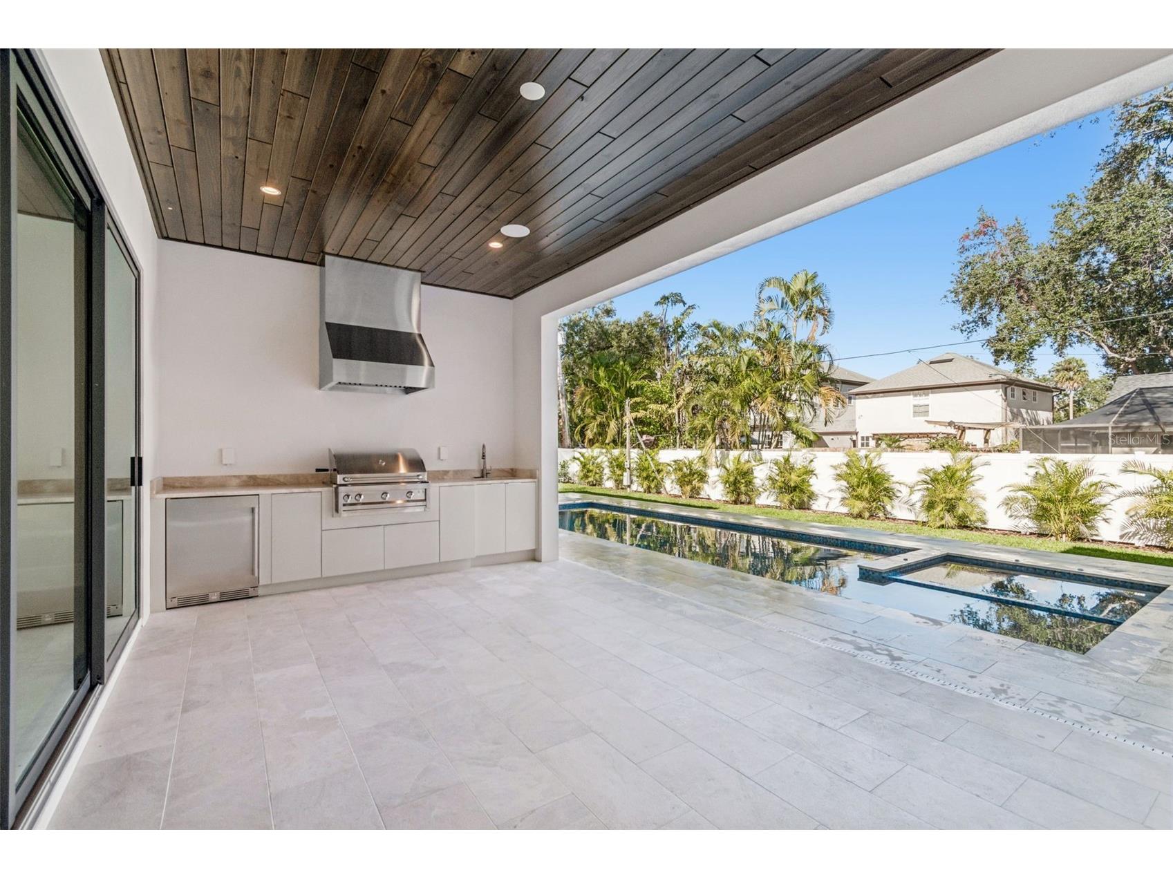 4503 W Longfellow Avenue Tampa FL 33629 TB8433572 image10