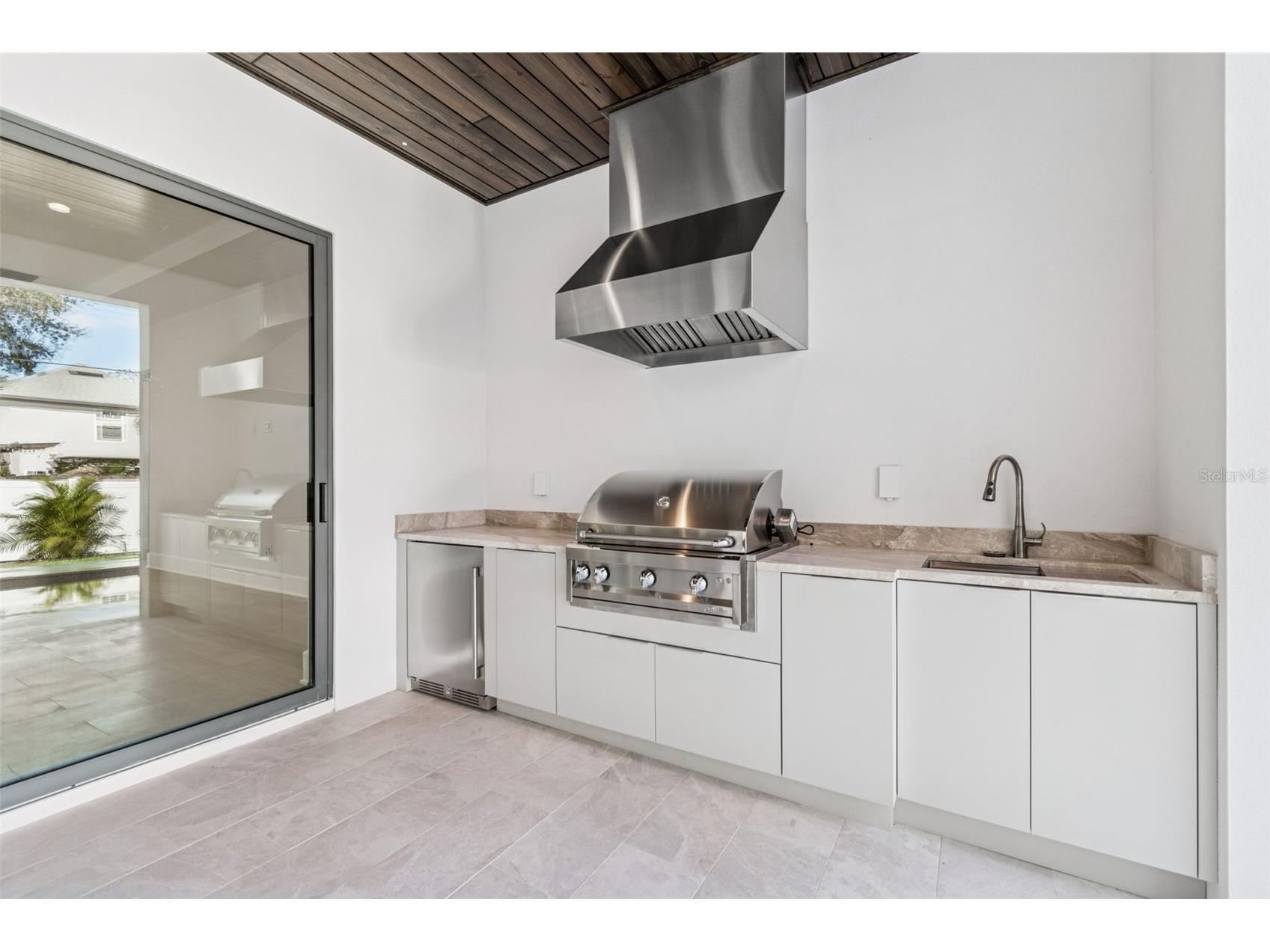 4503 W Longfellow Avenue Tampa FL 33629 TB8433572 image12