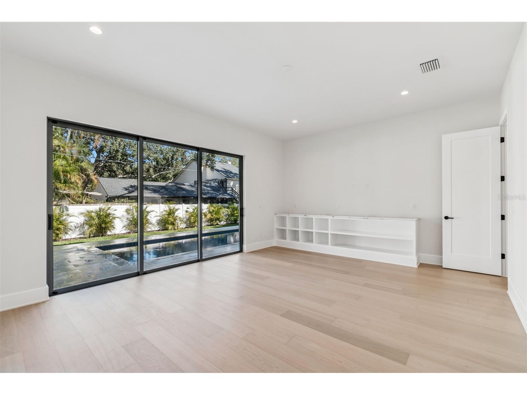 4503 W Longfellow Avenue Tampa FL 33629 TB8433572 image24