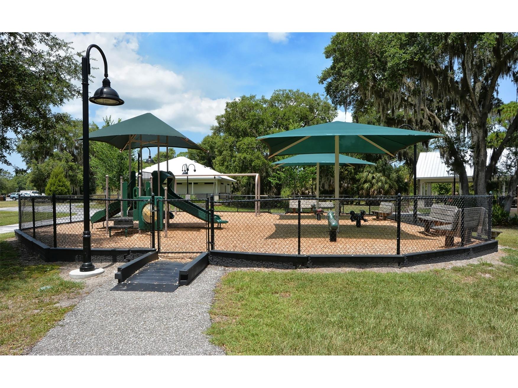 4504 Citation Lane #C Sarasota FL 34233 A4686138 image27