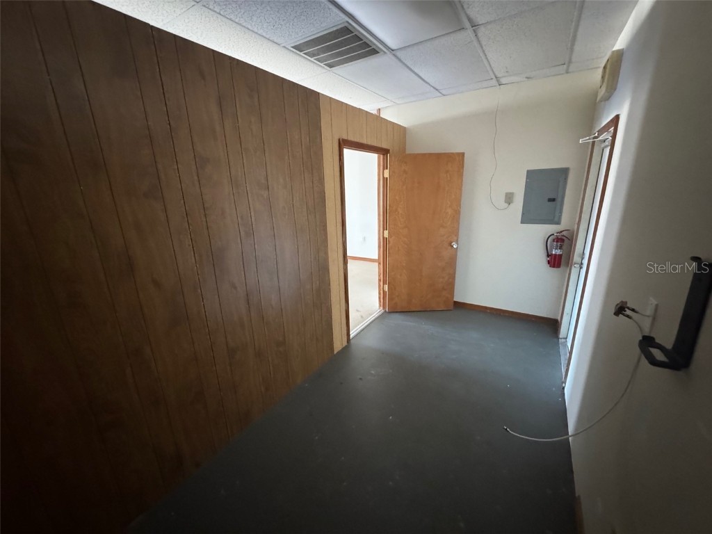 4504 Commercial Way Spring Hill FL 34606 W7879979 image5