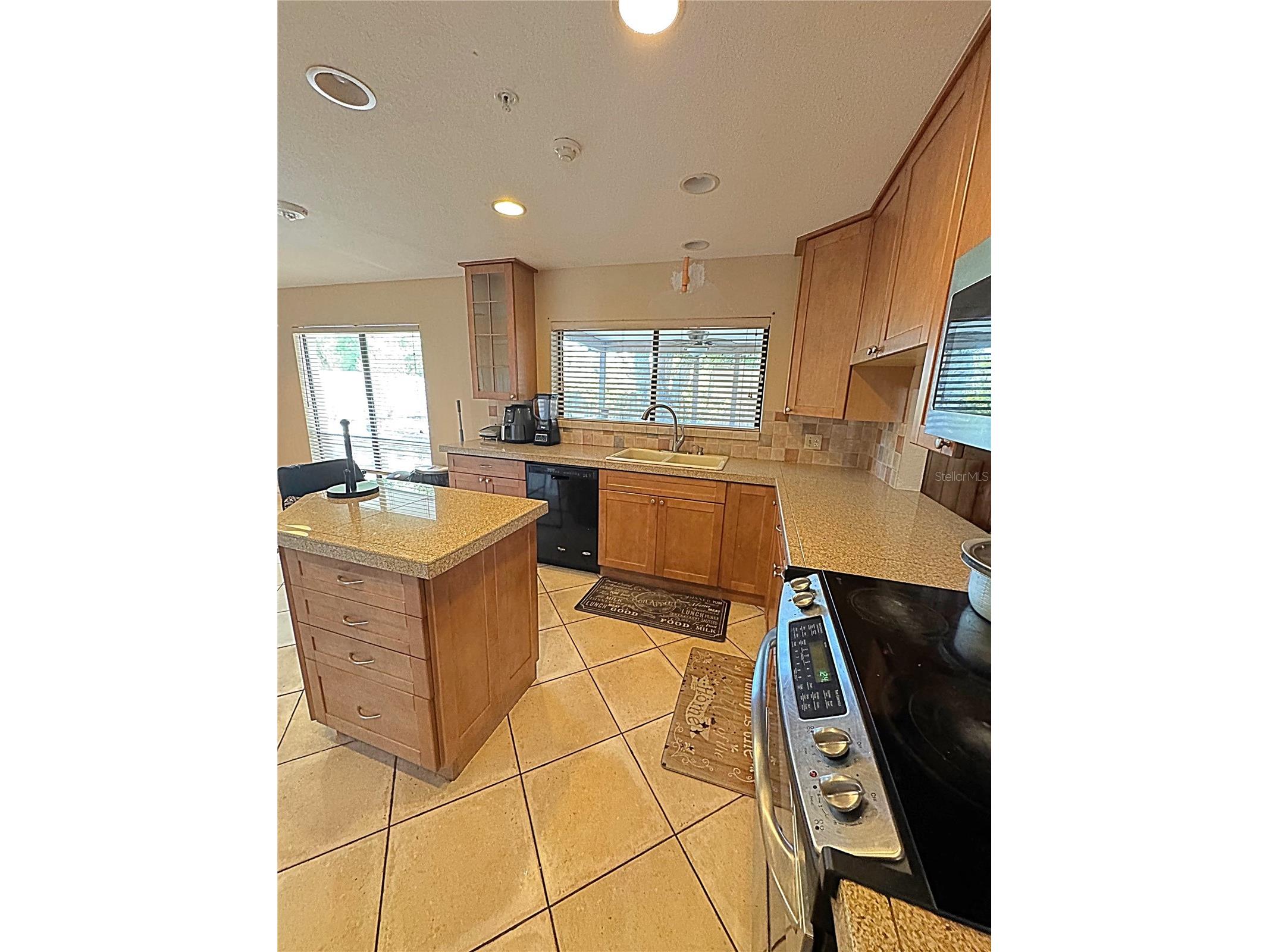 4504 Crimson Court Orlando FL 32808 O6394275 image33