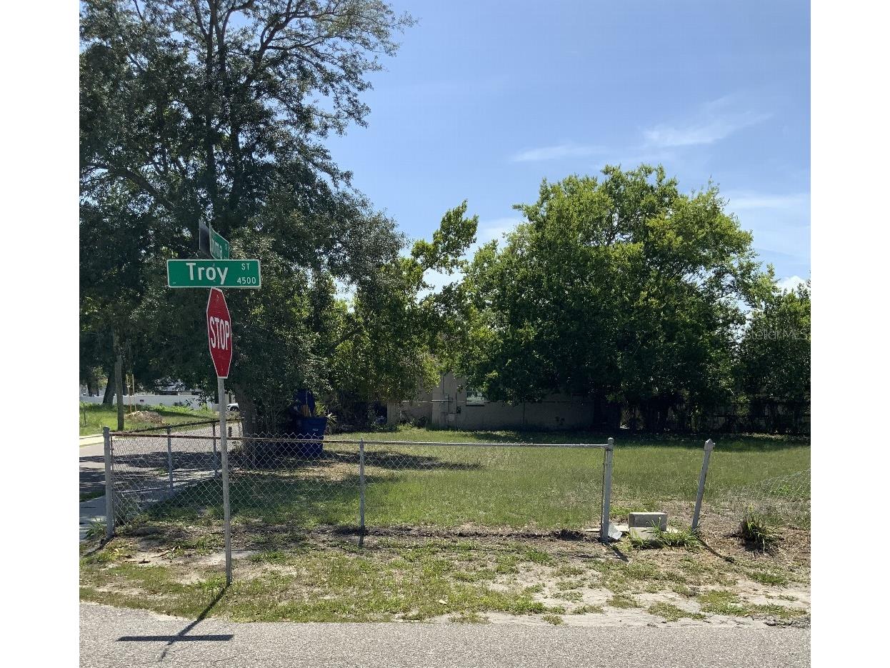 4504 N Troy Street Tampa FL 33610 TB8522483 image4