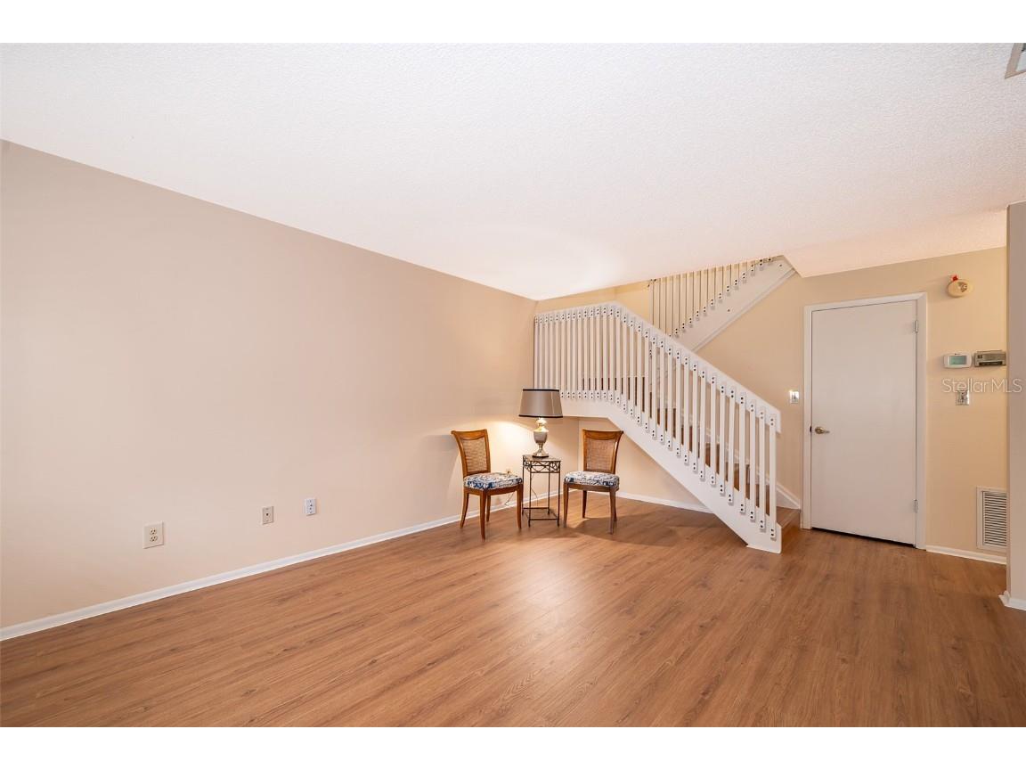 4504 Ring Neck Road #B-1 Orlando FL 32808 O6235724 image1