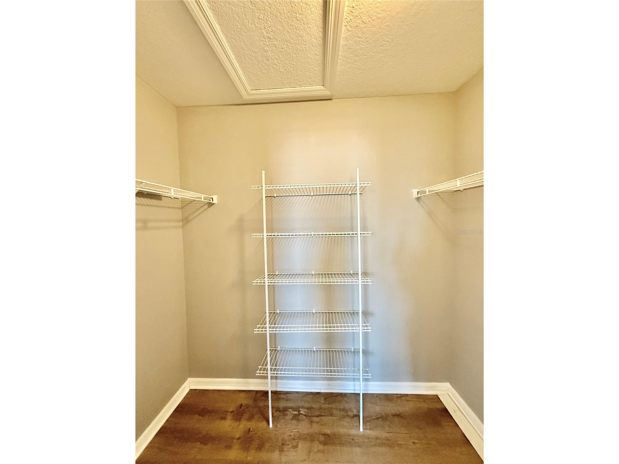 4505 Ashburn Square Drive Tampa FL 33610 TB8520944 image21