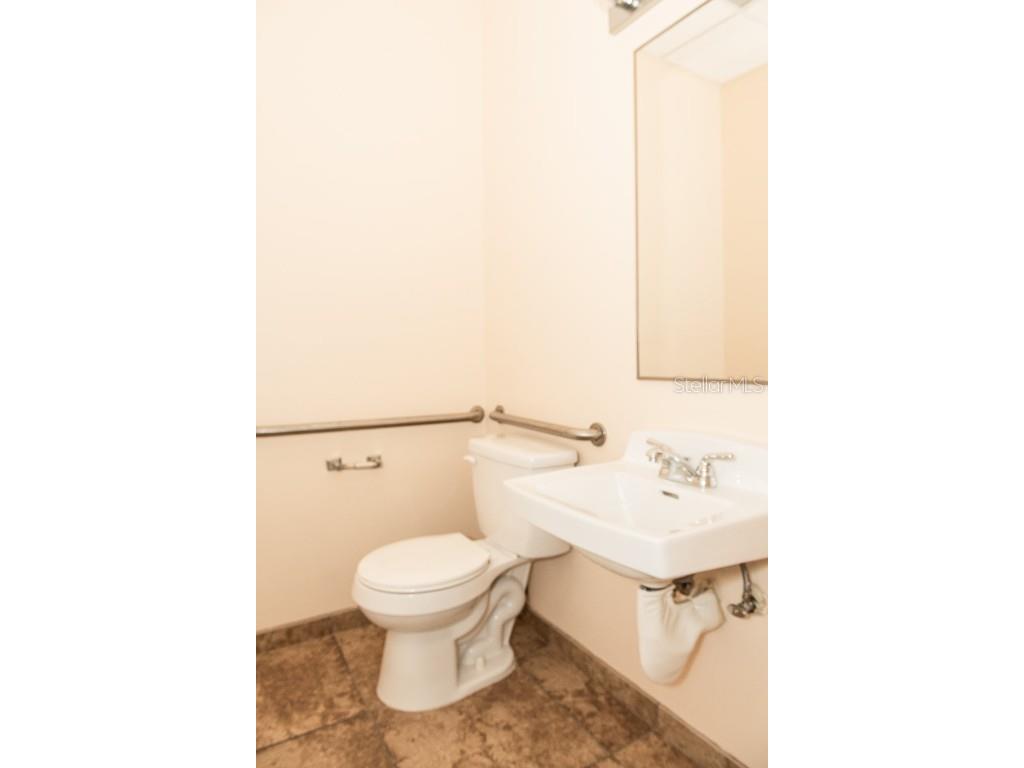 4505 N Armenia Avenue Tampa FL 33603 TB8452746 image24