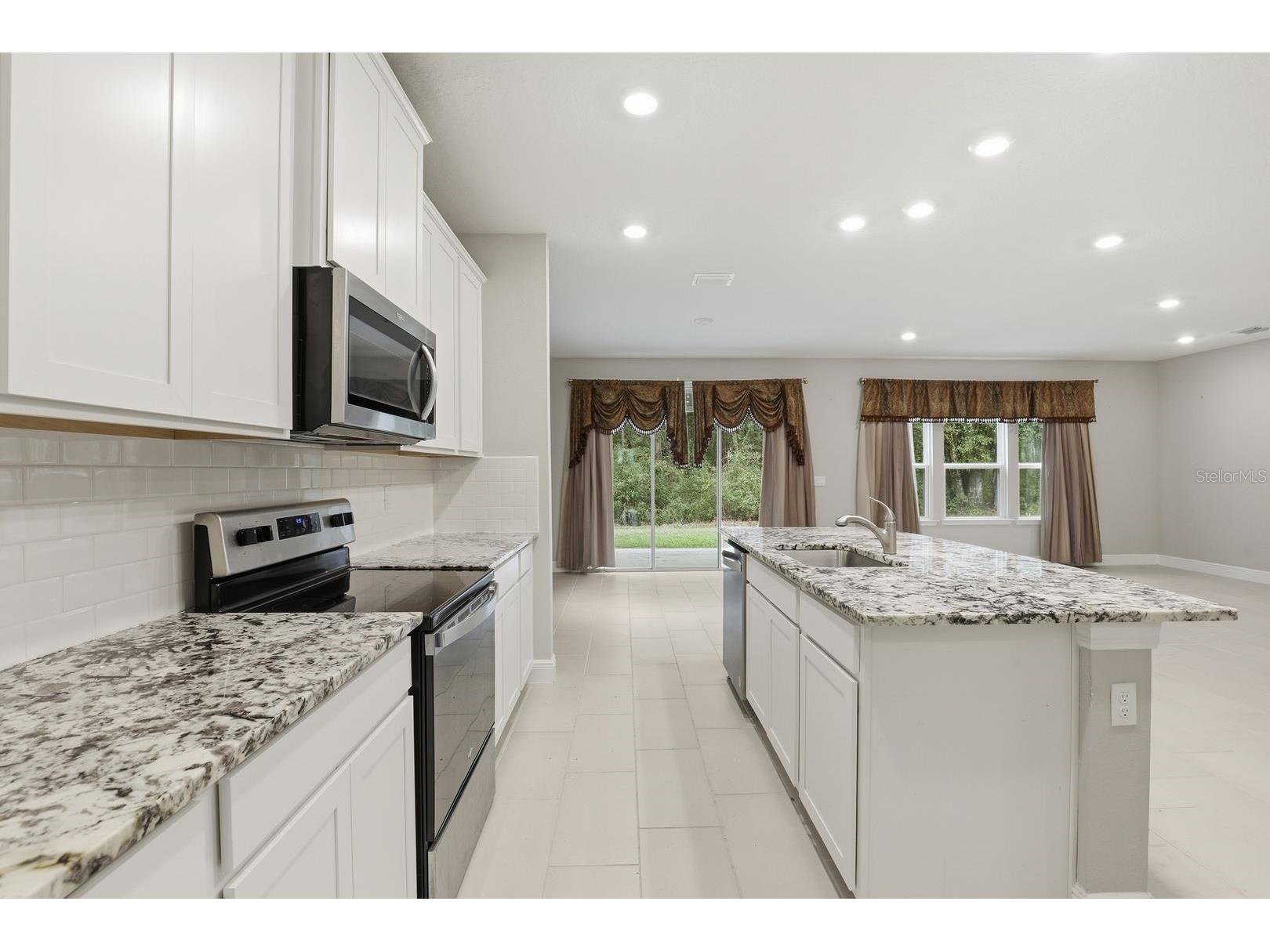 4505 SW 59th Place Gainesville FL 32608 GC537405 image7