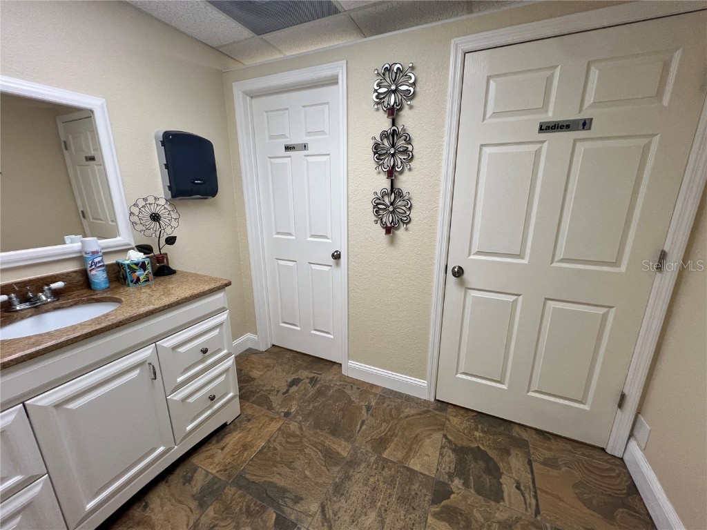 4505 Town N Country Boulevard Tampa FL 33615 TB8448190 image16