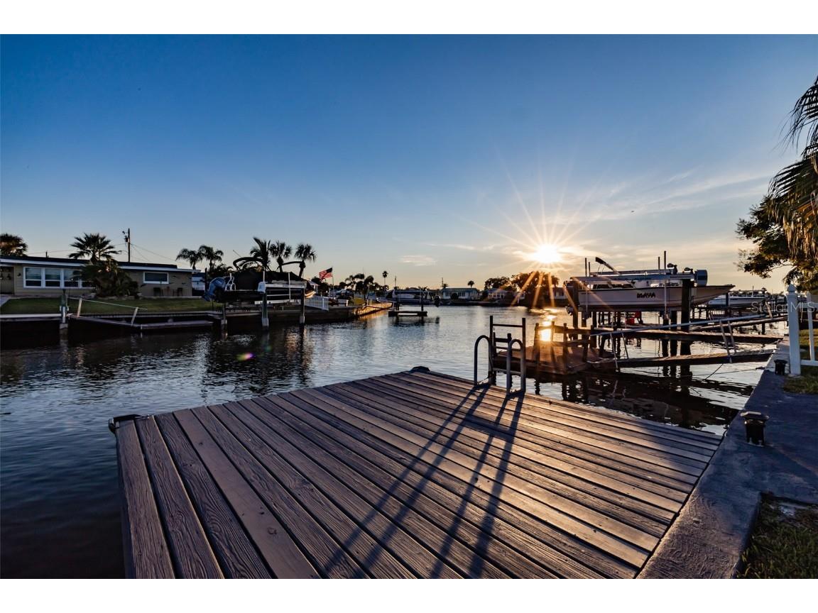 4506 Floramar Terrace New Port Richey FL 34652 TB8371007 image3