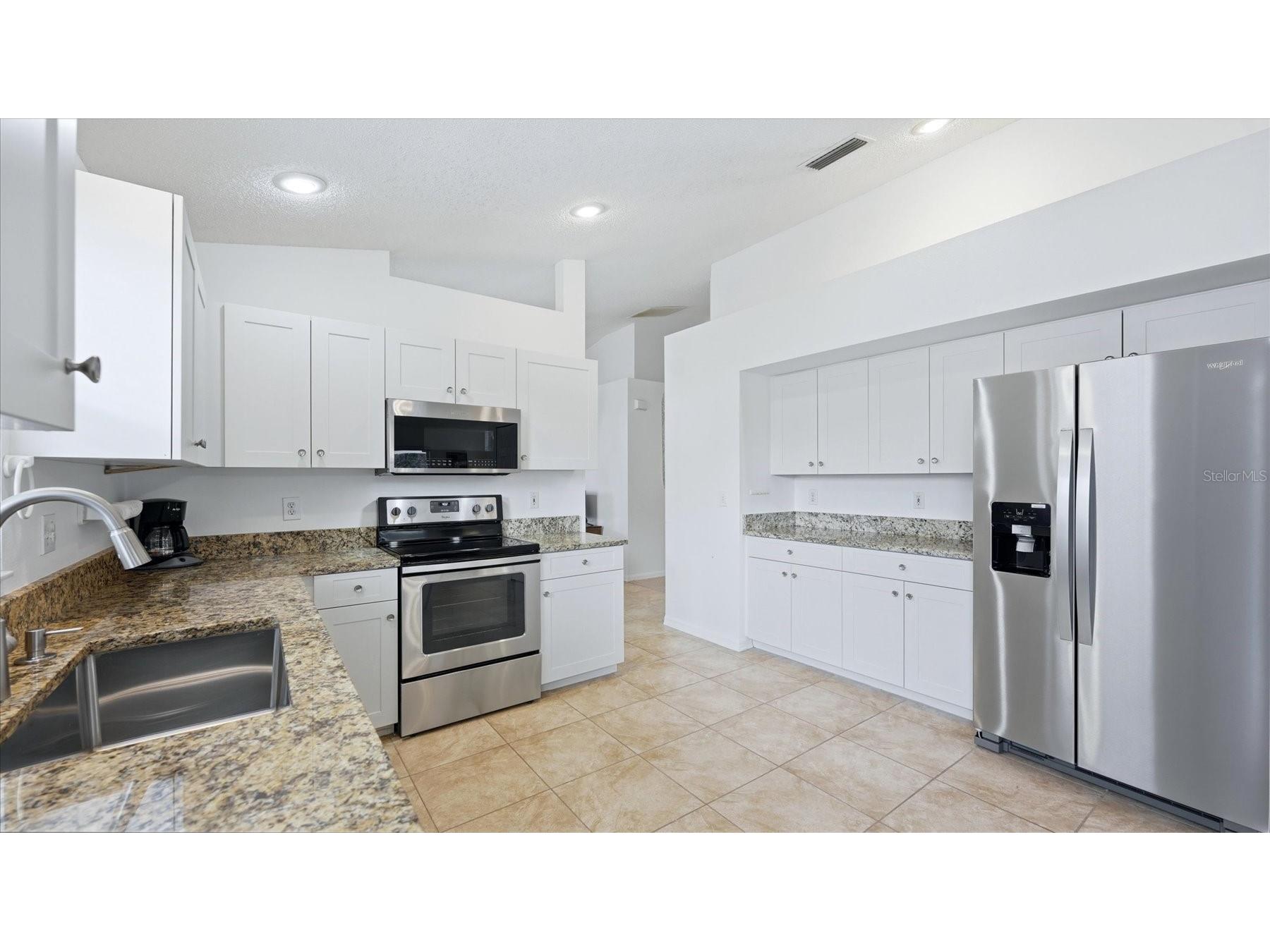 4506 Sanibel Way Bradenton FL 34203 A4693866 image15